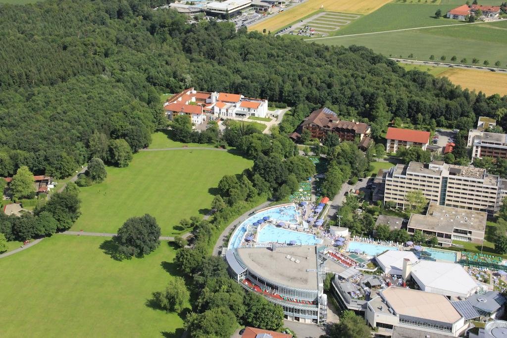 Hotel Und Appartementhof Waldeck Bad Füssing Exterior foto